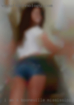 I am a beautiful in Booneville, Mississippi natural Latina.